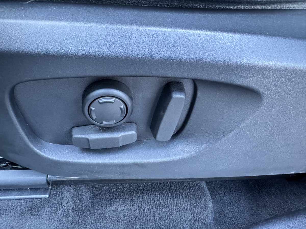 2018 Land Rover Discovery Sport SE - Photo 38