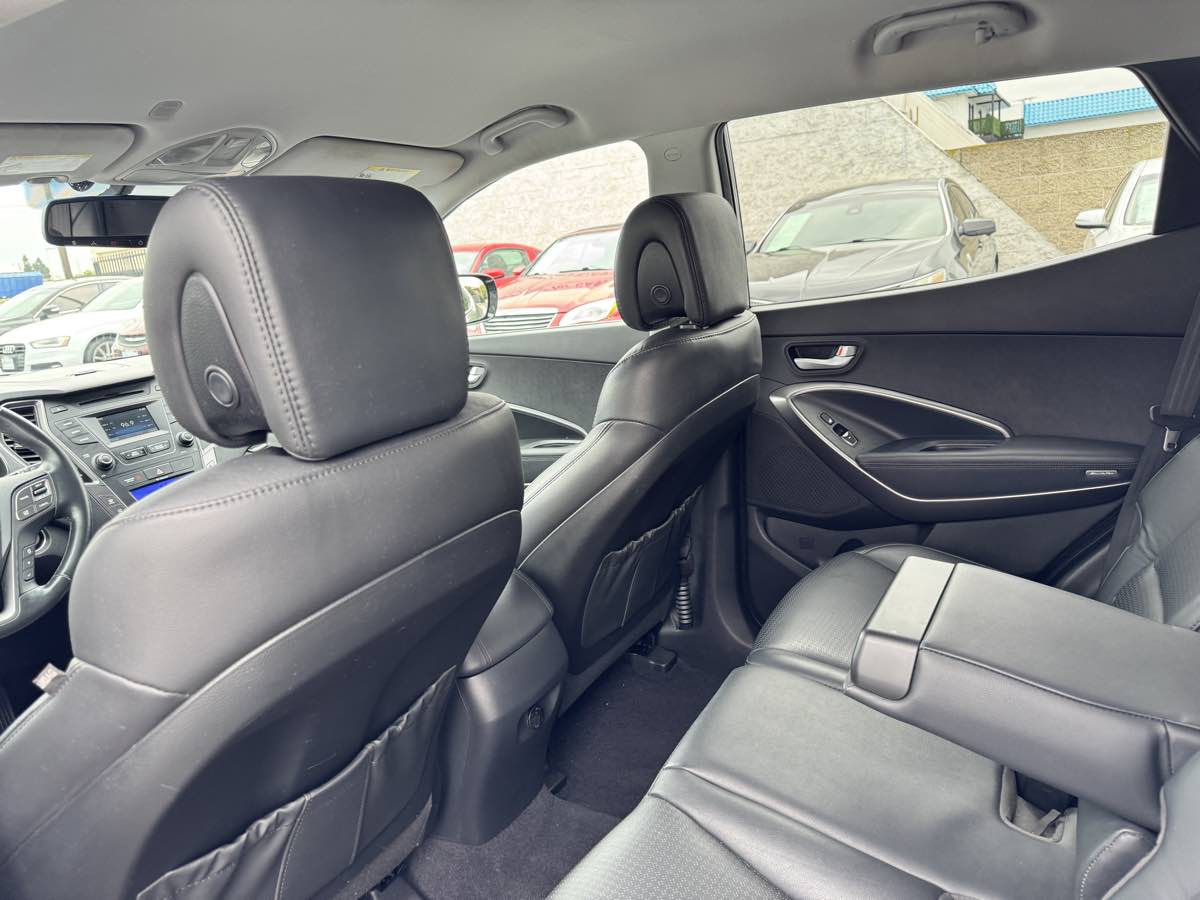 2013 Hyundai Santa Fe Sport 2.0T - Photo 28