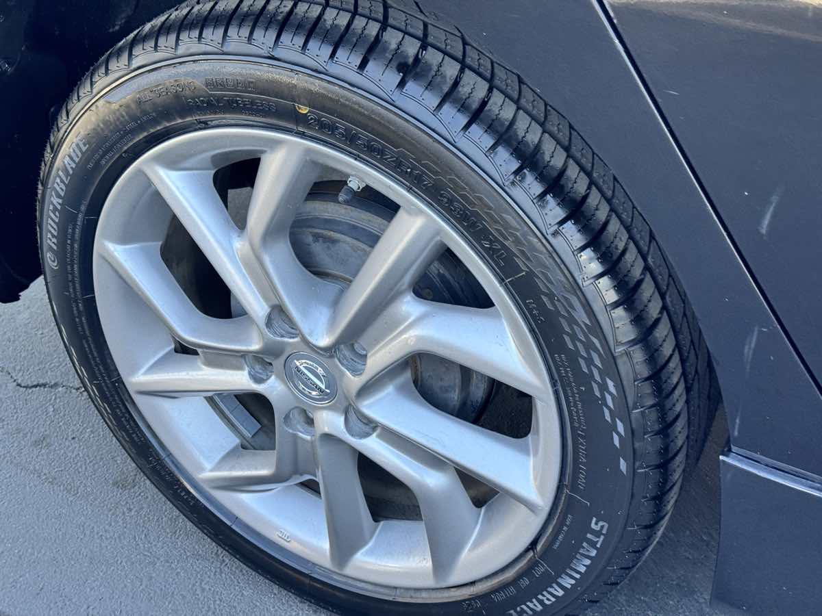 2014 Nissan Sentra SR - Photo 21