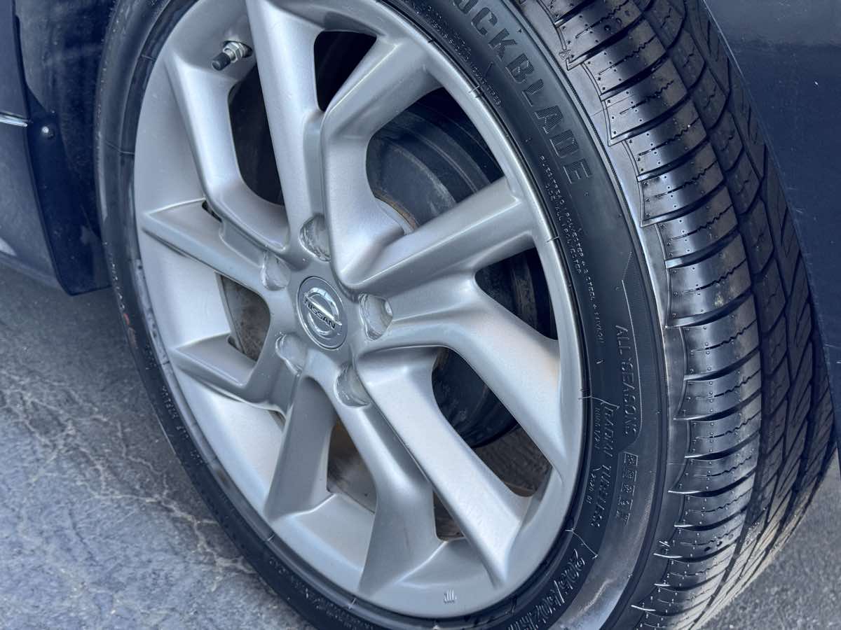 2014 Nissan Sentra SR - Photo 22