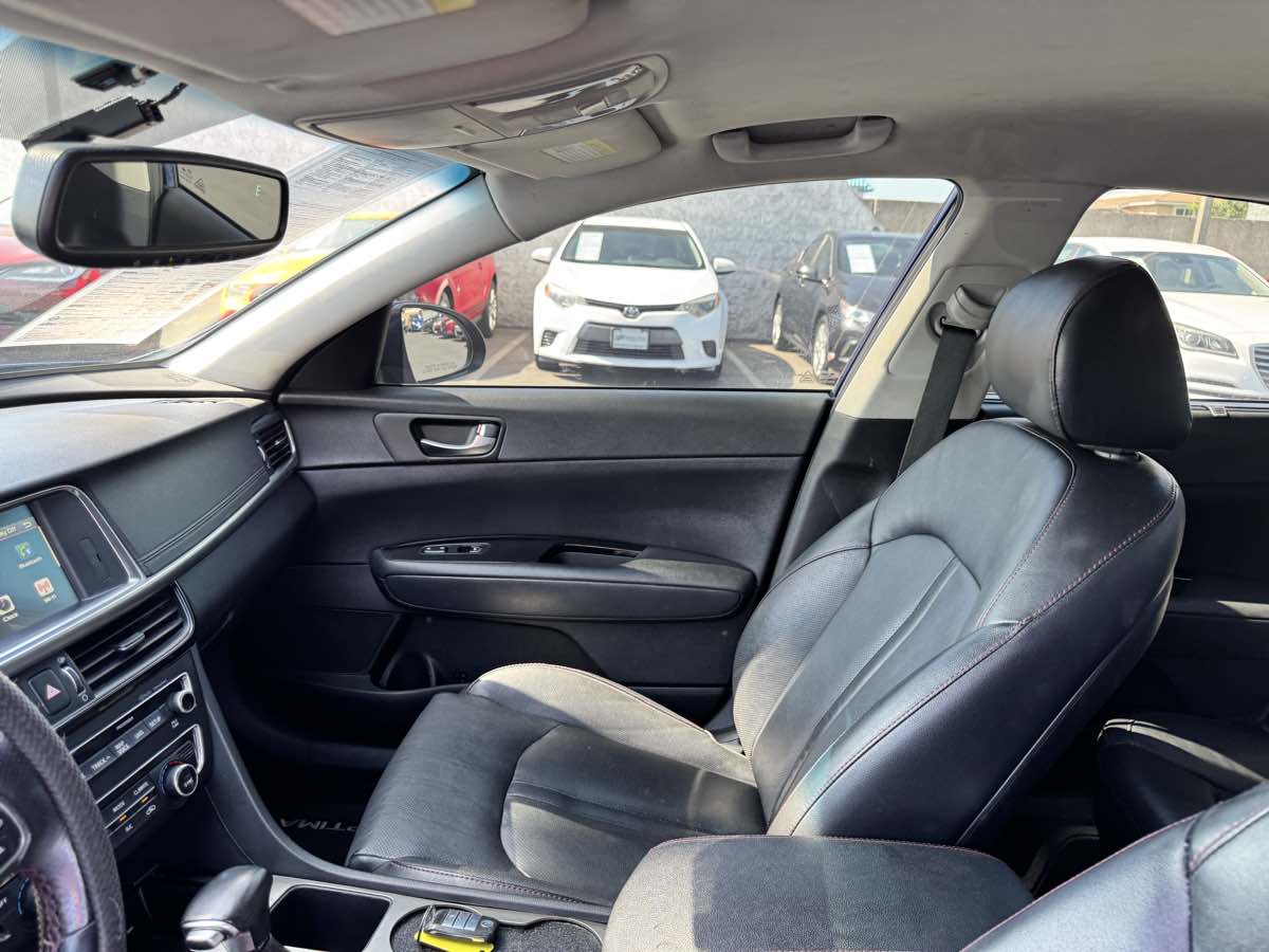 2017 Kia Optima SX - Photo 32