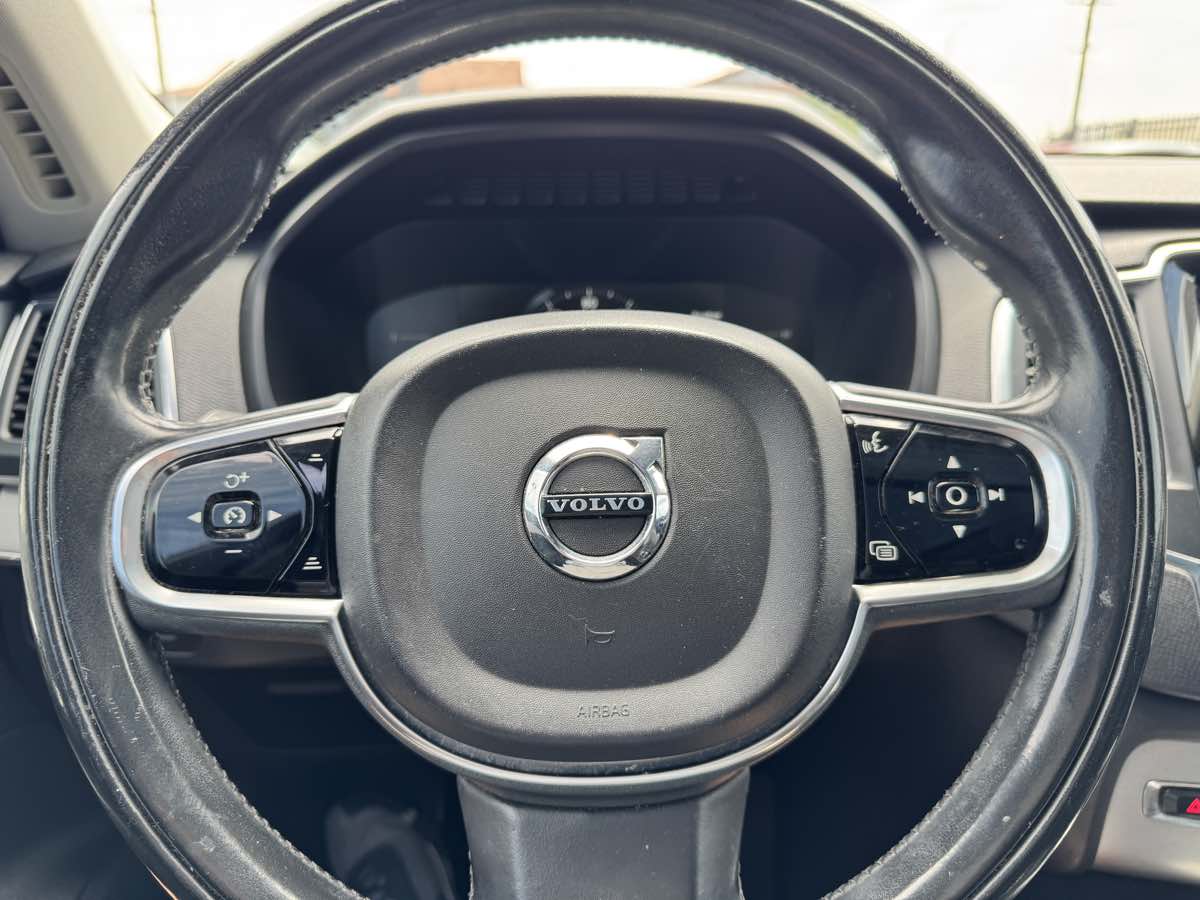 2017 Volvo XC90 Momentum - Photo 42