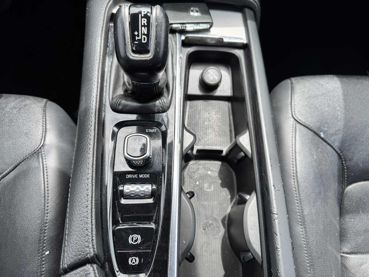 2017 Volvo XC90 Momentum - Photo 47