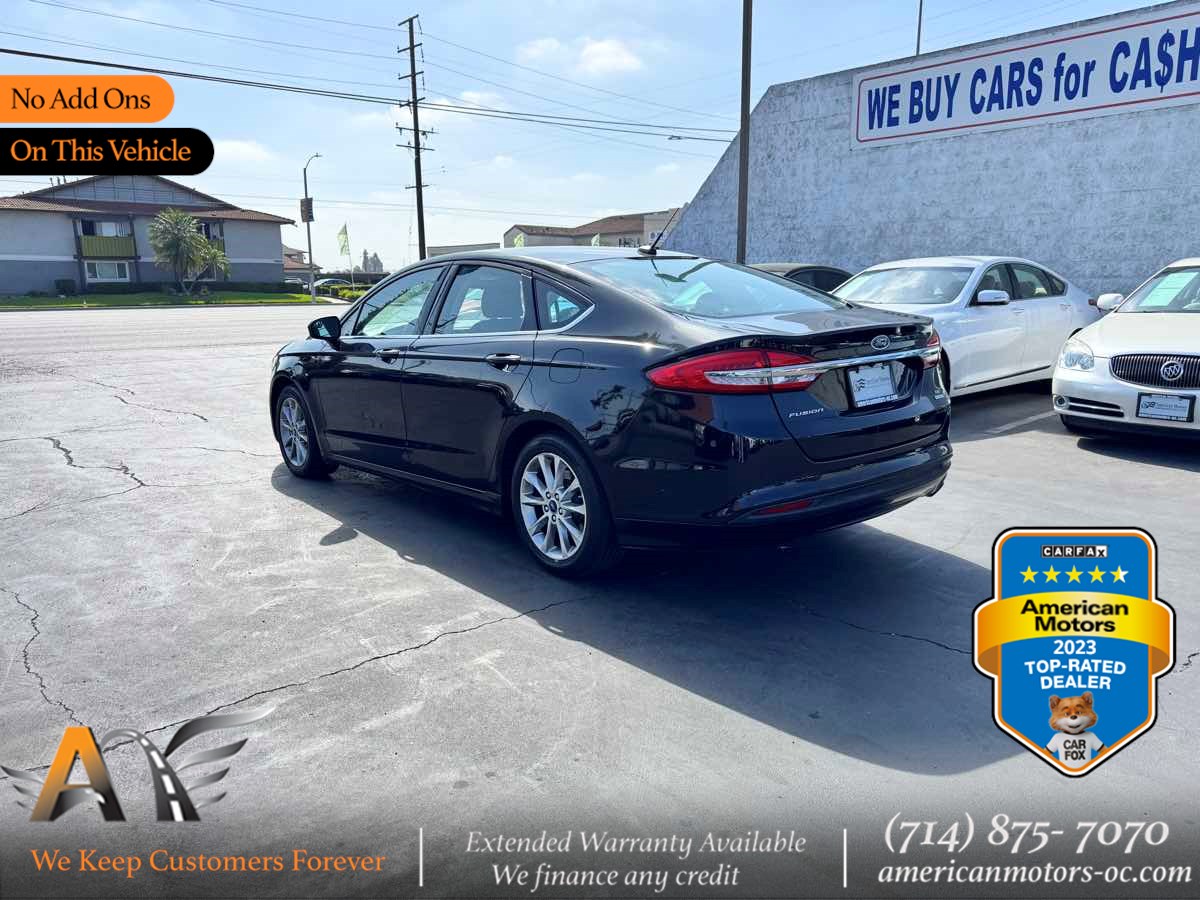 2017 Ford Fusion SE