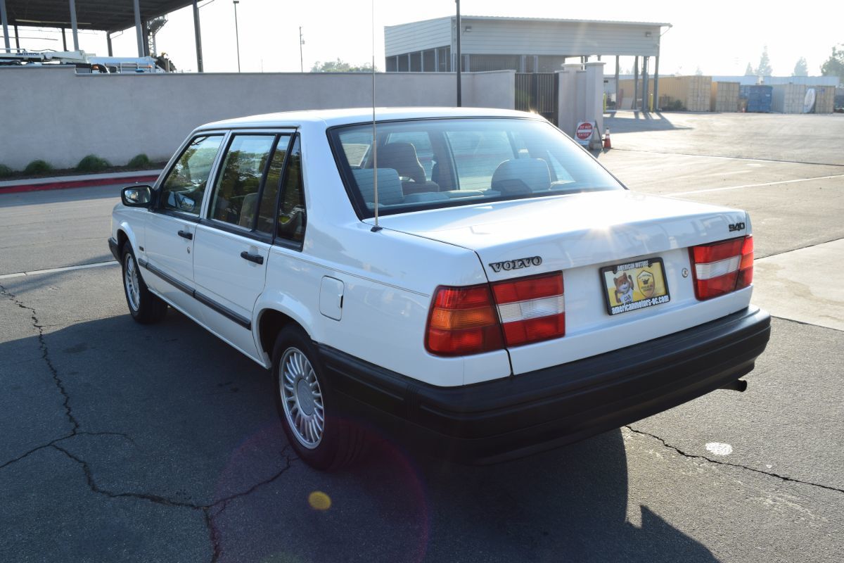 Sold 1994 Volvo 940 in Stanton