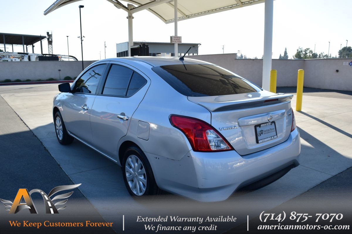 2018 Nissan Versa Sedan SV