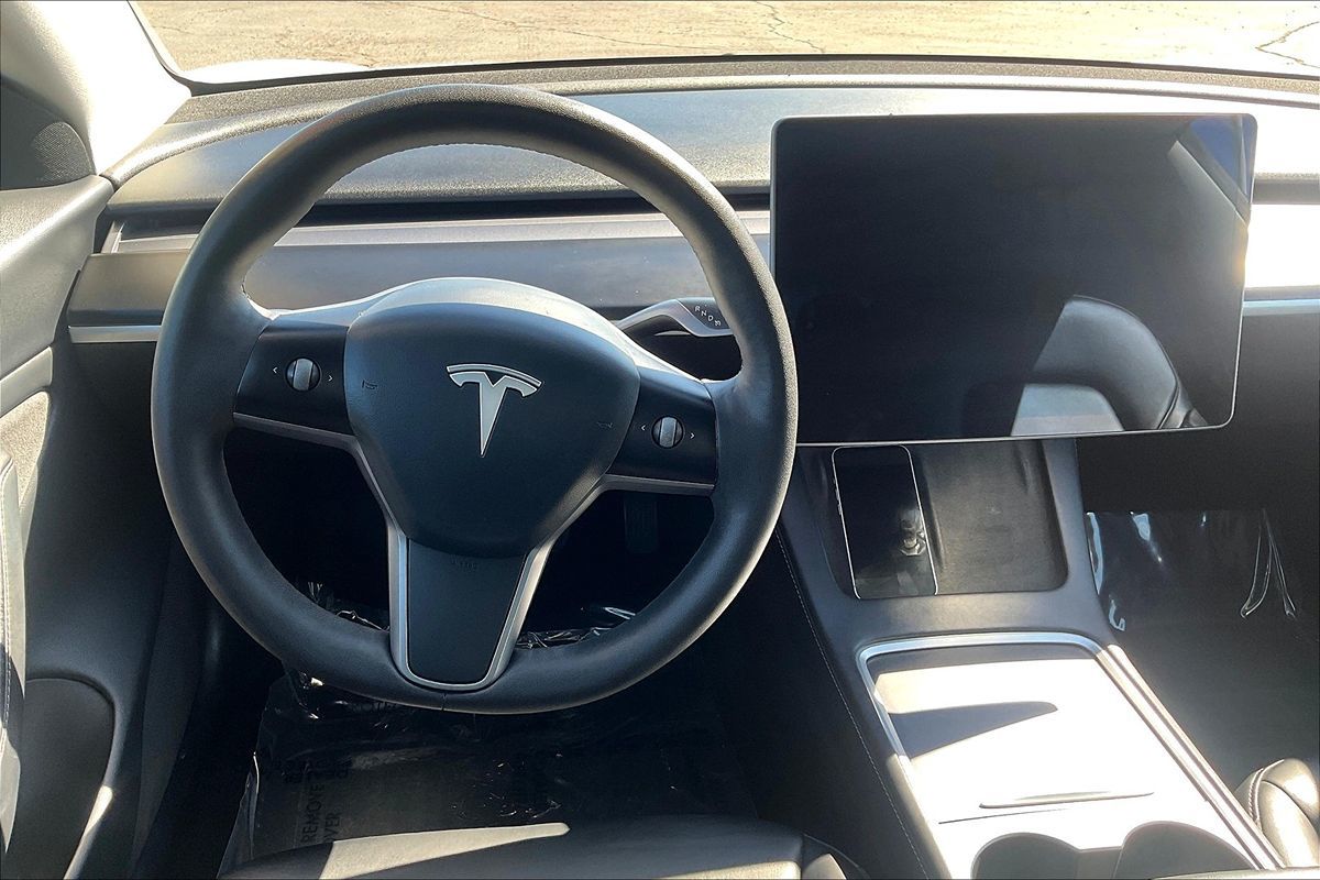 2021 Tesla Model 3 Long Range photo 13