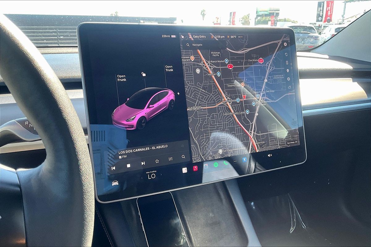 2021 Tesla Model 3 Long Range photo 14