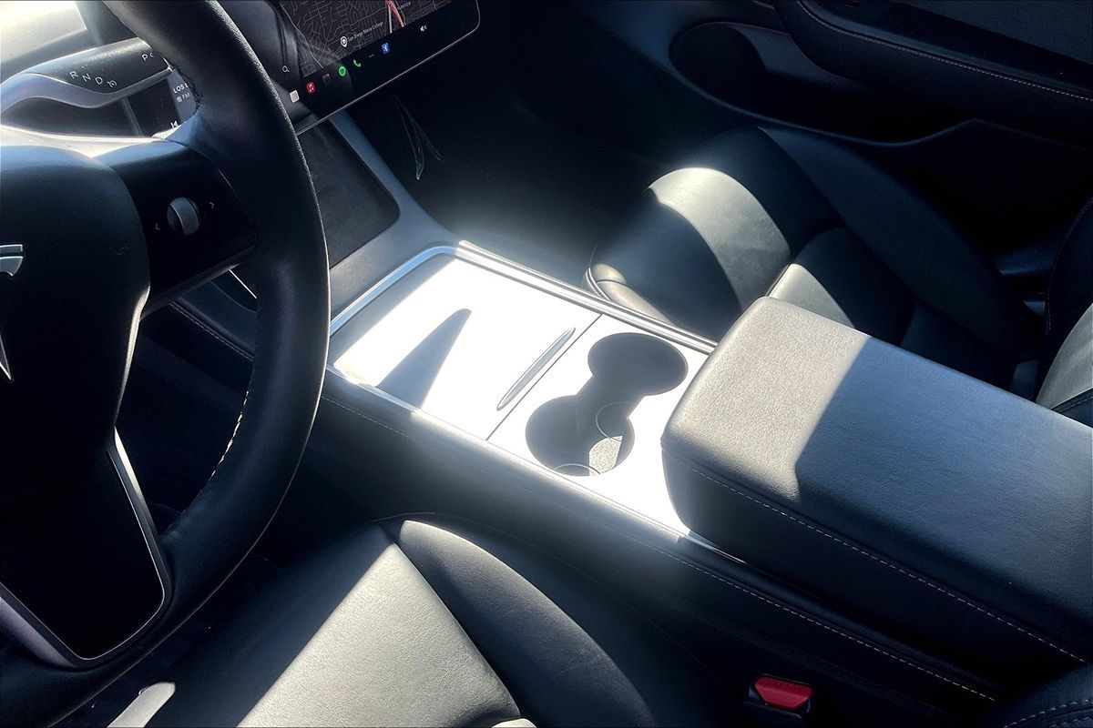 2021 Tesla Model 3 Long Range photo 21