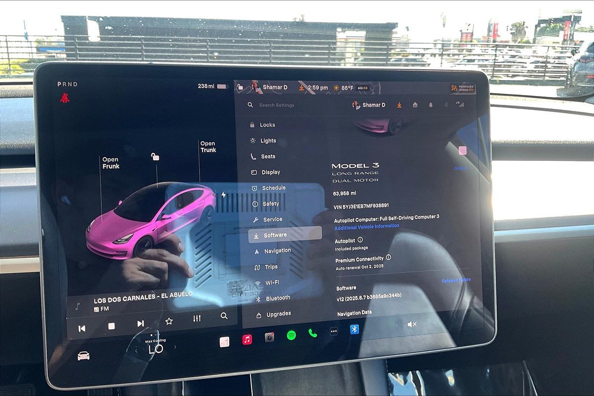 2021 Tesla Model 3 Long Range photo 24