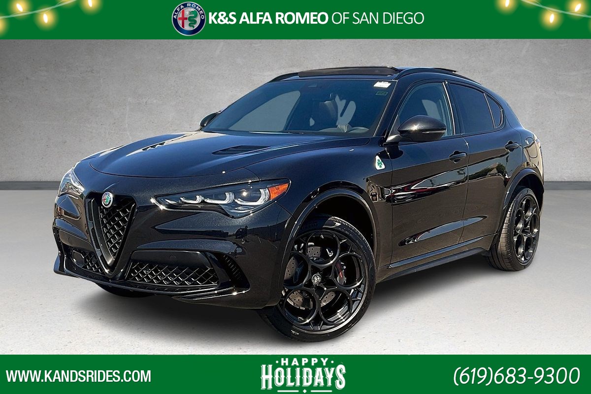 2024 Alfa Romeo Stelvio Quadrifoglio Carbon