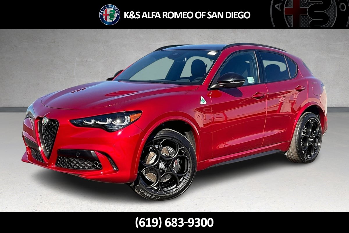 New 2024 Alfa Romeo Stelvio Quadrifoglio Carbon