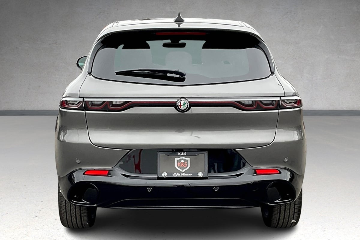 2025 Alfa Romeo Tonale photo 4