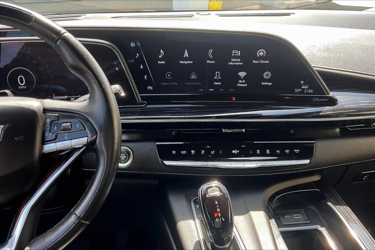 2023 Cadillac Escalade Sport photo 5