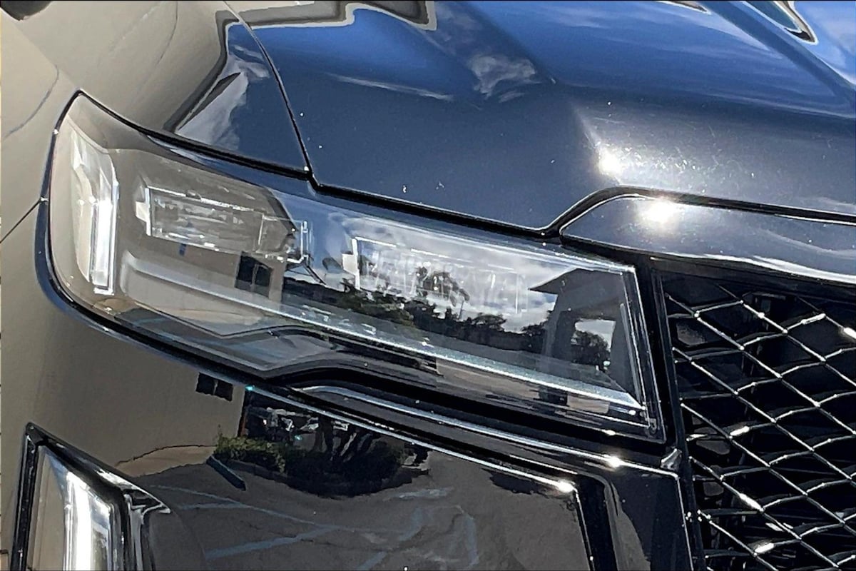 2023 Cadillac Escalade Sport photo 25