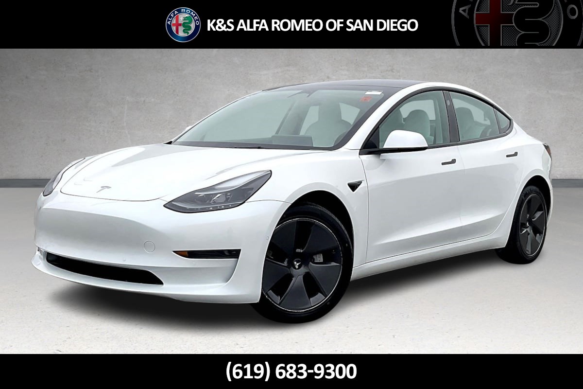 Used 2022 Tesla Model 3 Base with VIN 5YJ3E1EA6NF330305 for sale in San Diego, CA