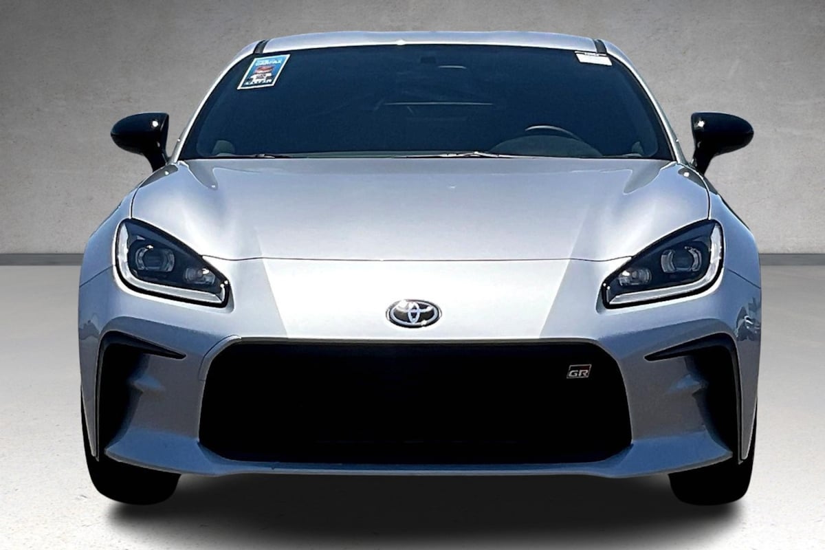 2024 Toyota GR86 Premium photo 4