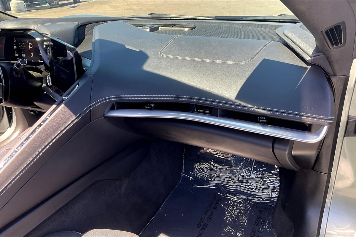 2024 Chevrolet Corvette Stingray 1LT Coupe photo 13