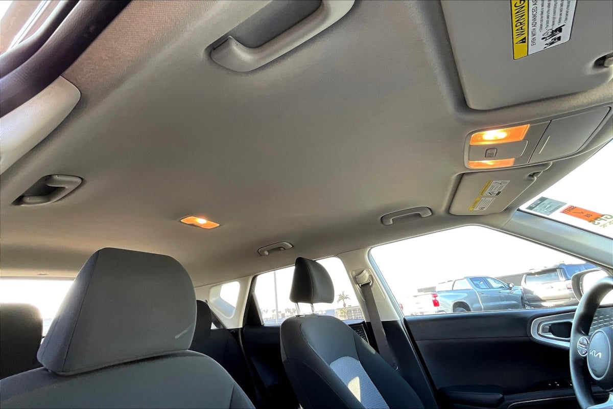 2023 Kia Soul LX photo 19