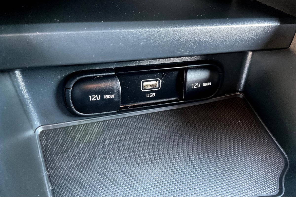 2023 Kia Soul LX photo 28