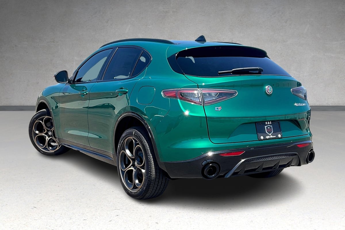 2025 Alfa Romeo Stelvio Intensa - Photo 3