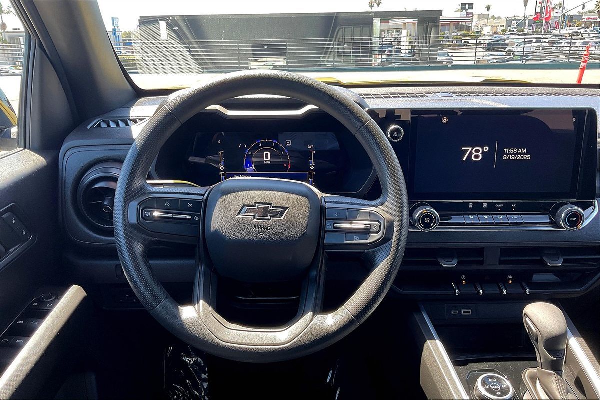 2023 Chevrolet Colorado Trail Boss photo 6