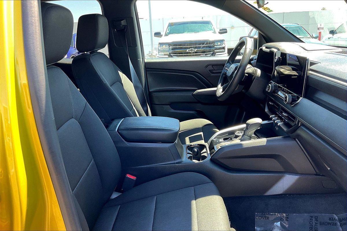 2023 Chevrolet Colorado Trail Boss photo 8