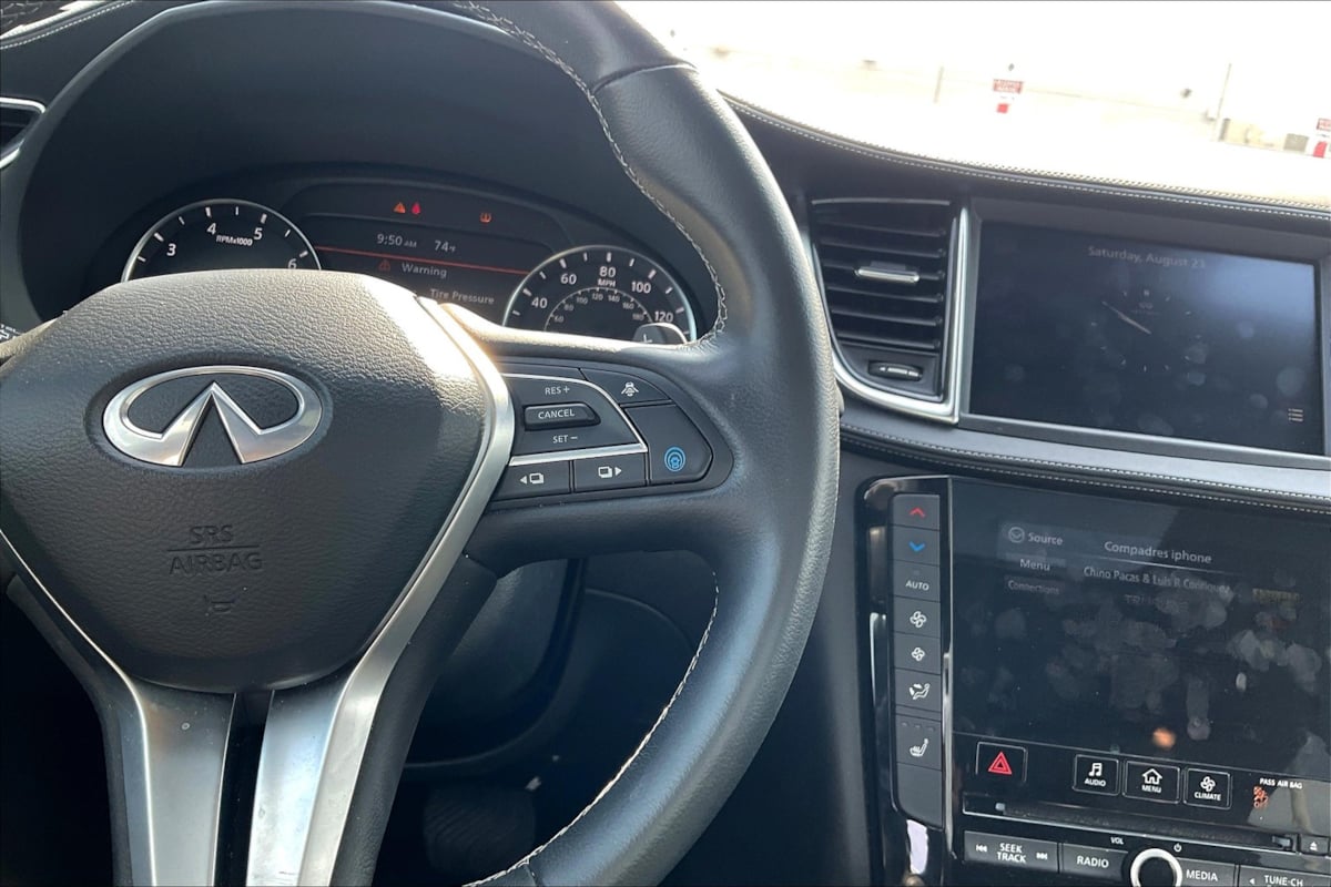 2024 Infiniti QX55 Luxe photo 10