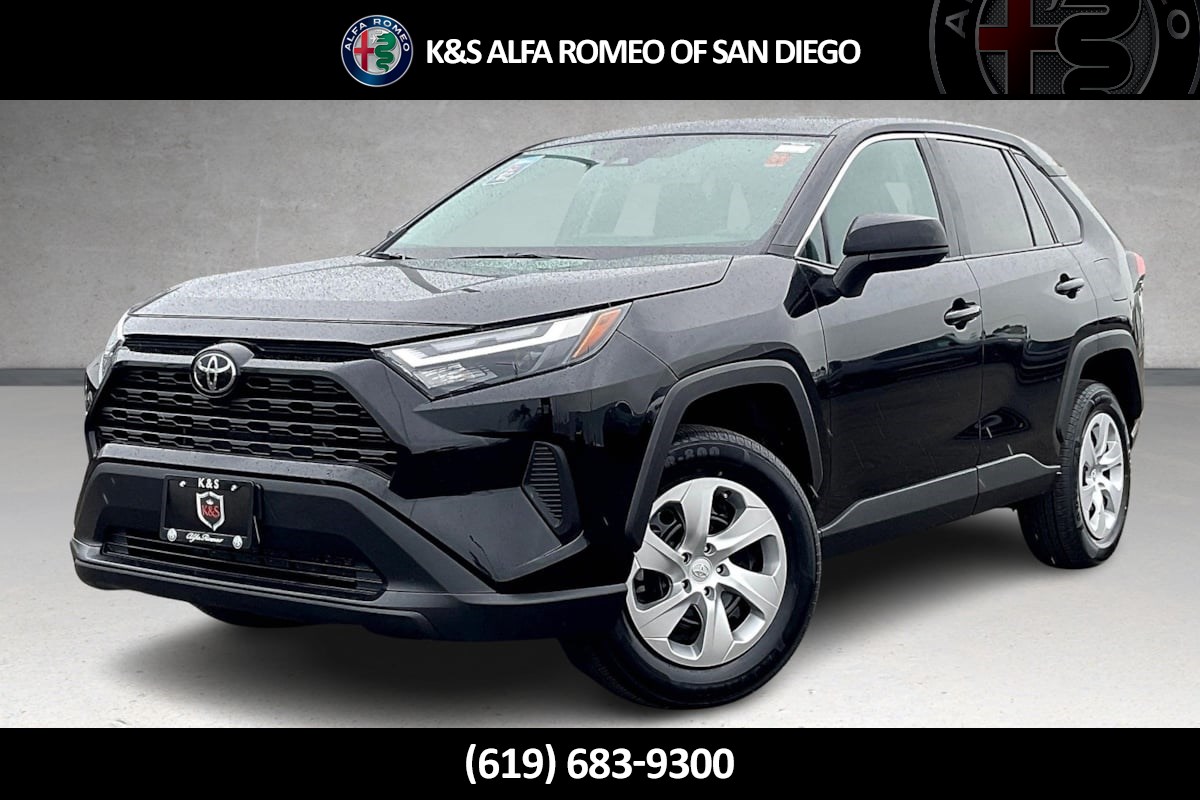 Used 2023 Toyota RAV4 LE with VIN 2T3F1RFV8PW368558 for sale in Kansas City