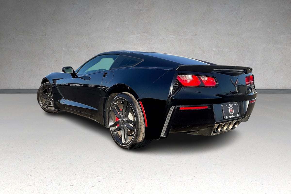 2017 Chevrolet Corvette Stingray 1LT photo 4