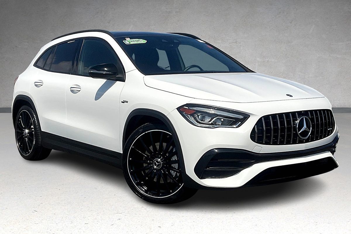 2021 Mercedes Benz GLA AMG 35 4MATIC photo 2
