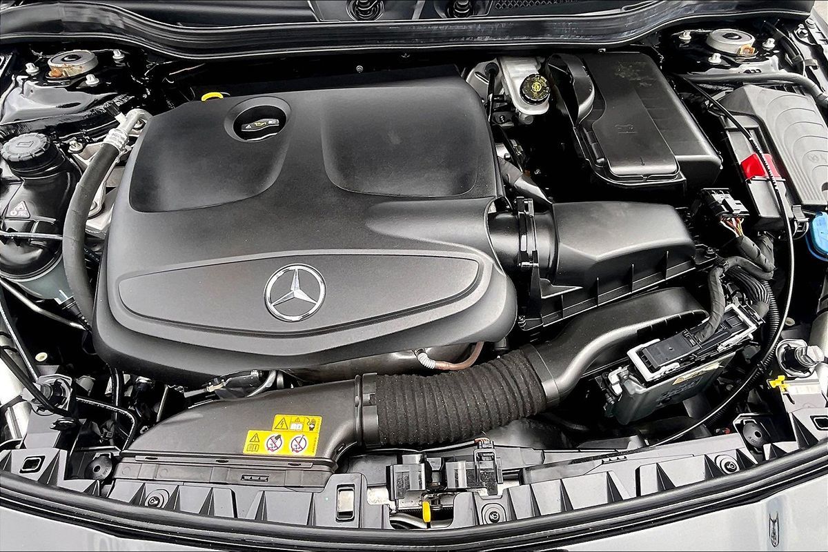 2019 Mercedes Benz CLA 250 photo 10