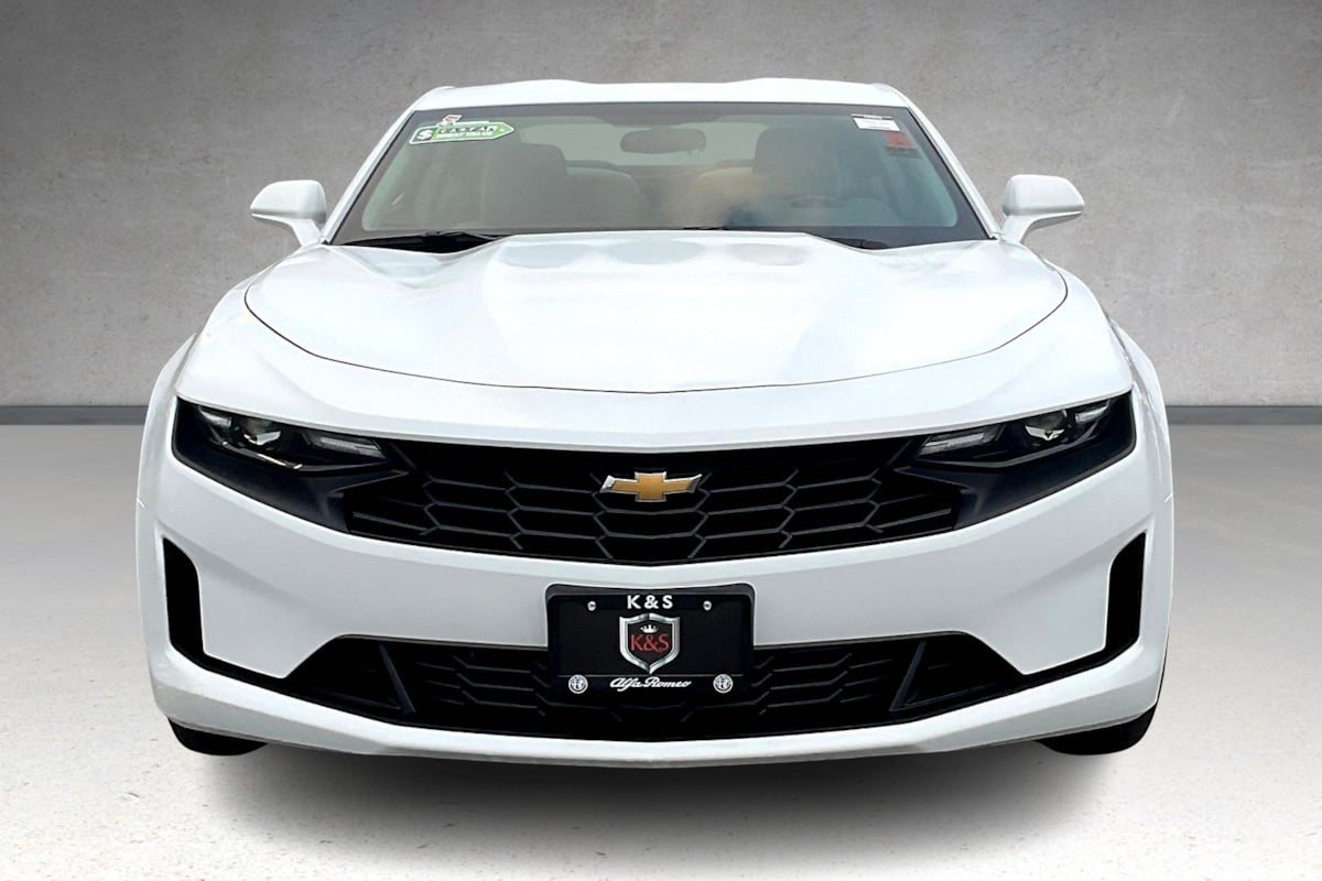 2023 Chevrolet Camaro 1LS 1LT photo 3