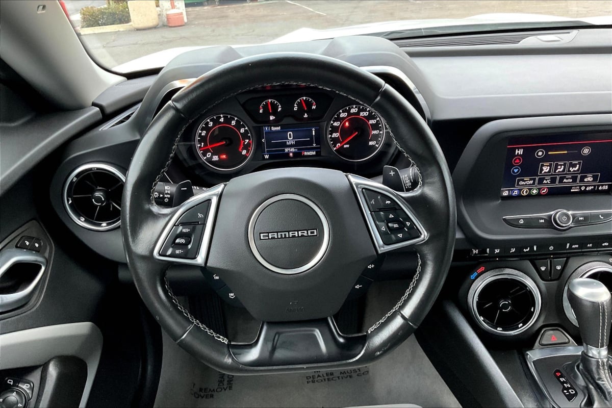 2023 Chevrolet Camaro 1LS 1LT photo 5