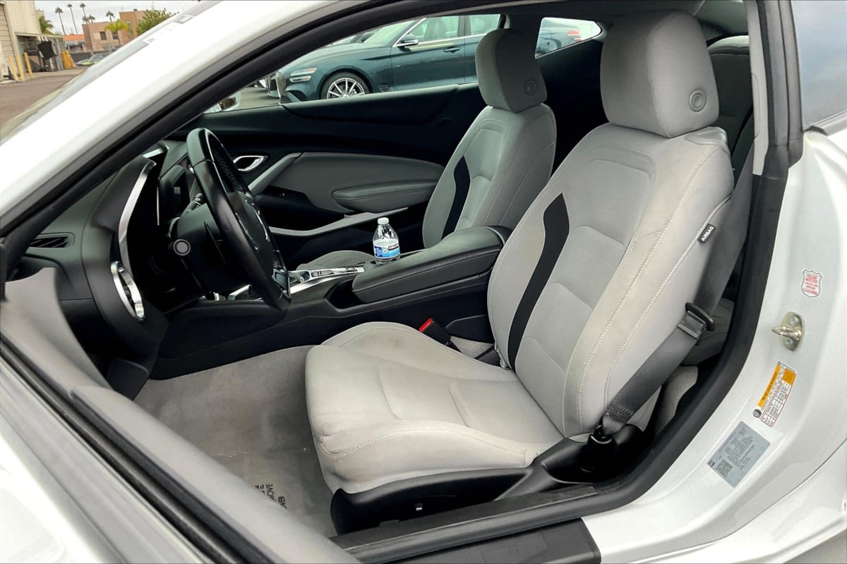 2023 Chevrolet Camaro 1LS 1LT photo 20