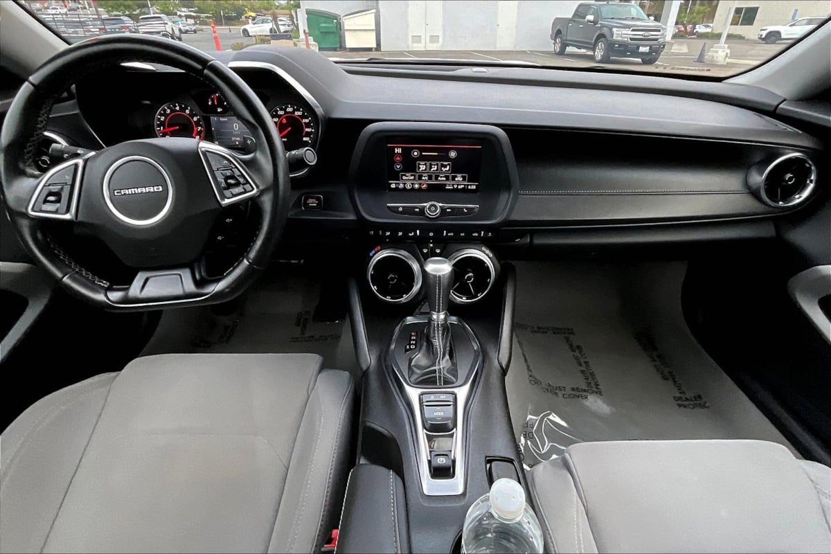 2023 Chevrolet Camaro 1LS 1LT photo 10