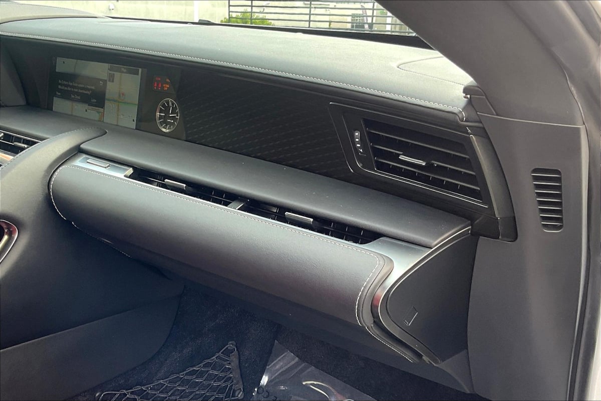 2018 Lexus LC 500 photo 13