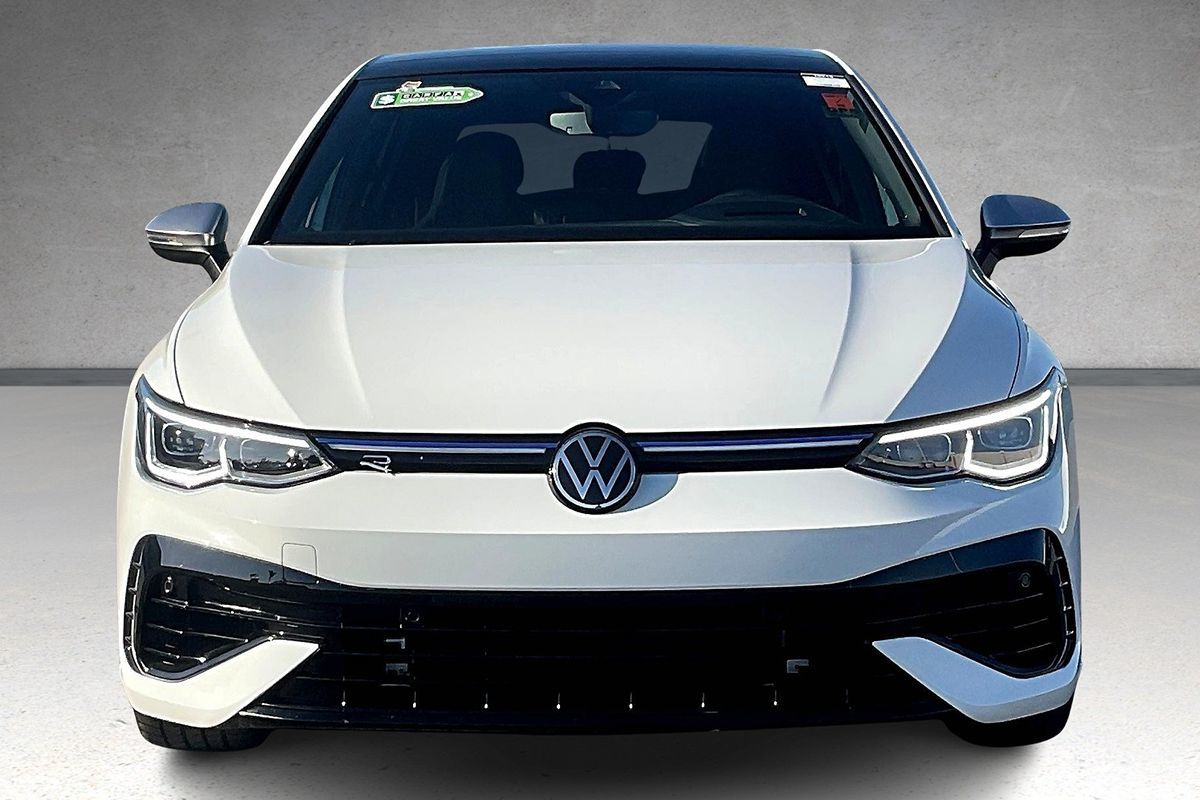 2024 Volkswagen Golf R photo 3