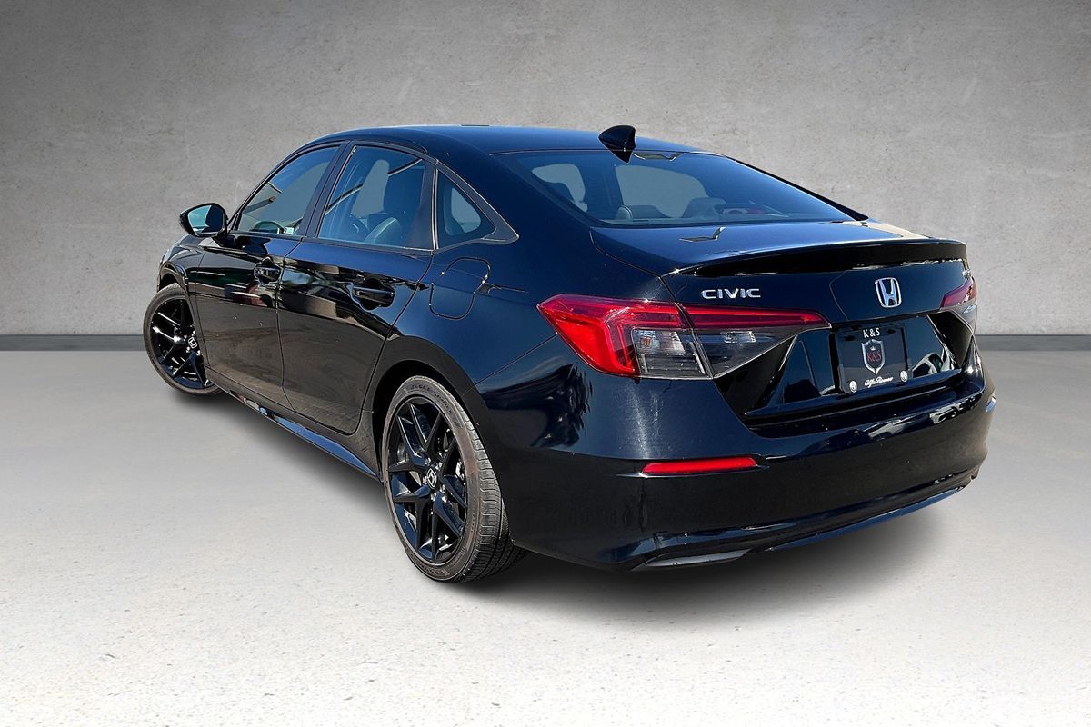 2024 Honda Civic Sport photo 3