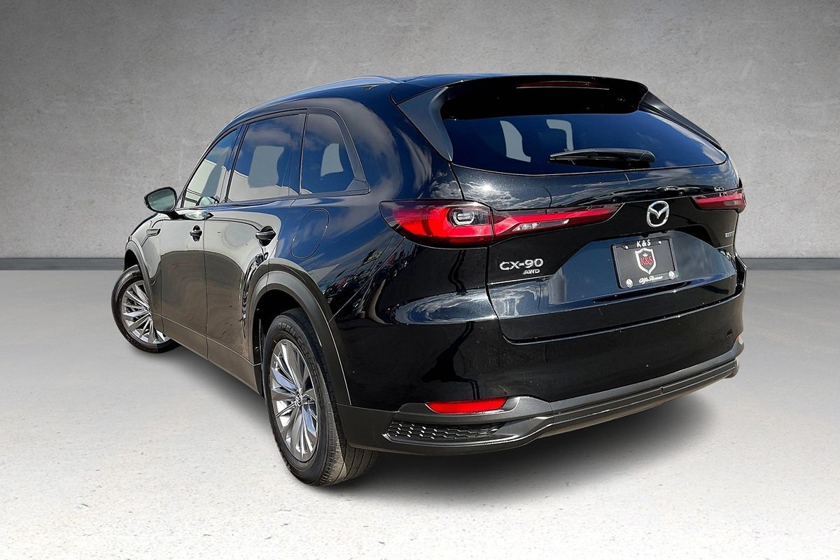 2024 Mazda CX-90 3.3 Turbo Preferred Plus photo 3