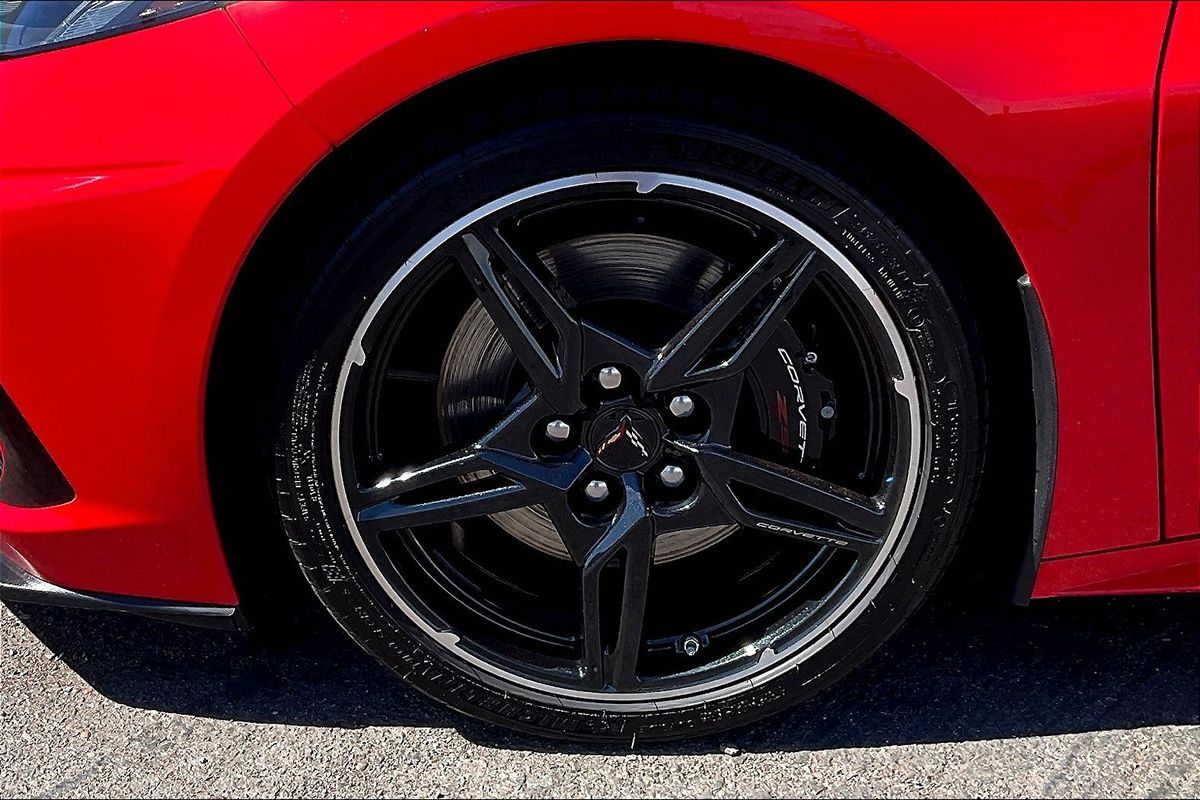 2023 Chevrolet Corvette 1LT photo 4
