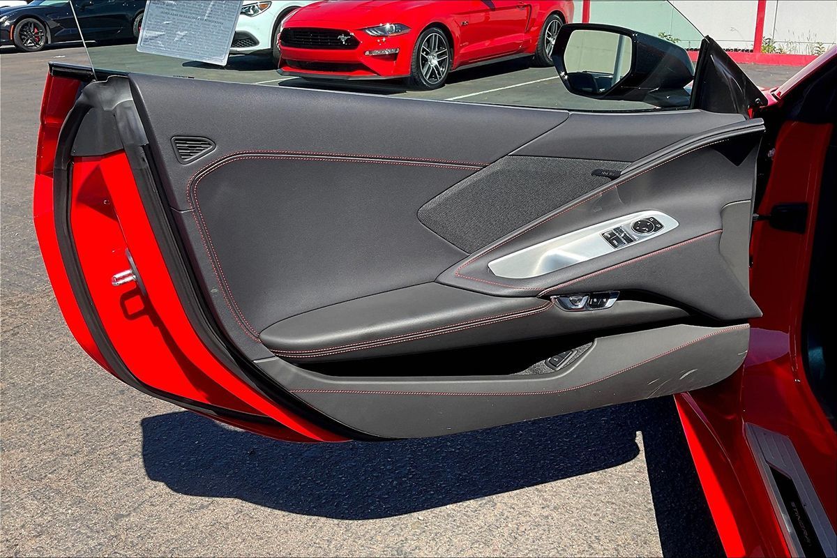 2023 Chevrolet Corvette 1LT photo 12