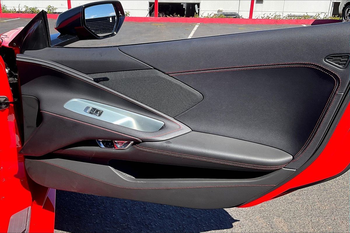 2023 Chevrolet Corvette 1LT photo 13