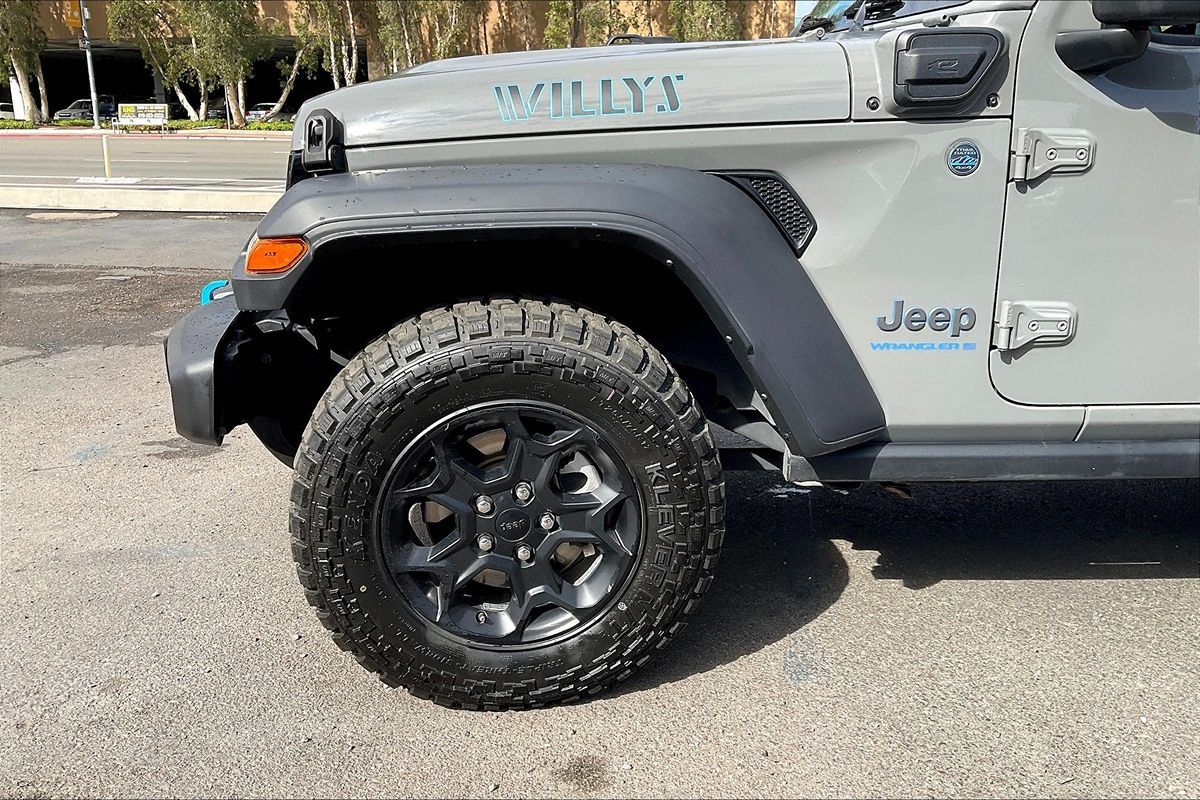 2023 Jeep Wrangler 4xe Willys photo 4
