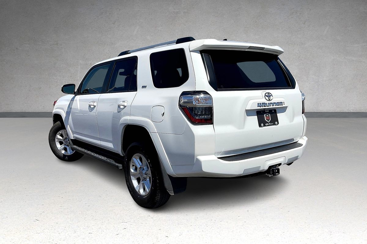 2024 Toyota 4Runner SR5 photo 3