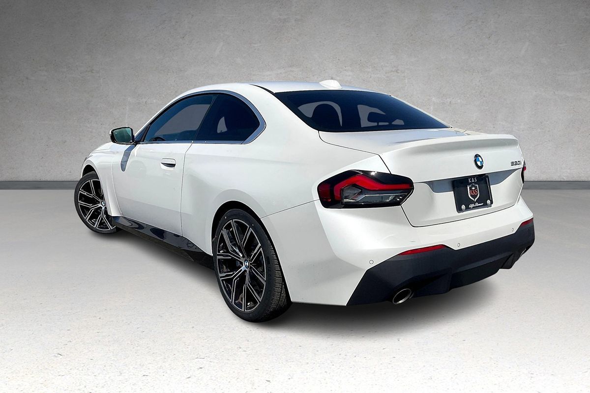2023 Bmw 230i 2-Series photo 3