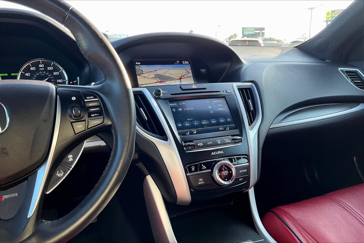 2018 Acura TLX A-Spec photo 6
