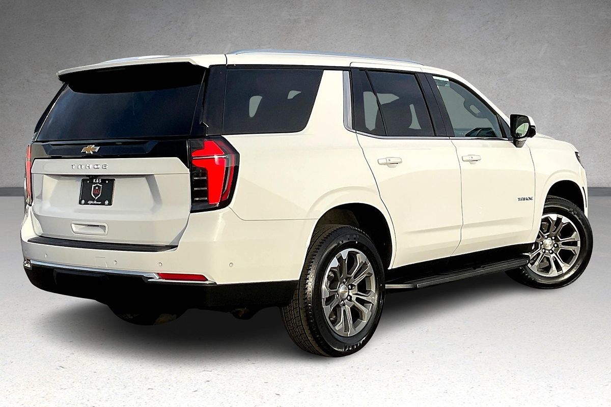 2025 Chevrolet Tahoe LS photo 31