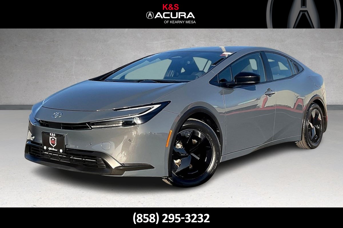 2024 Toyota Prius LE FWD