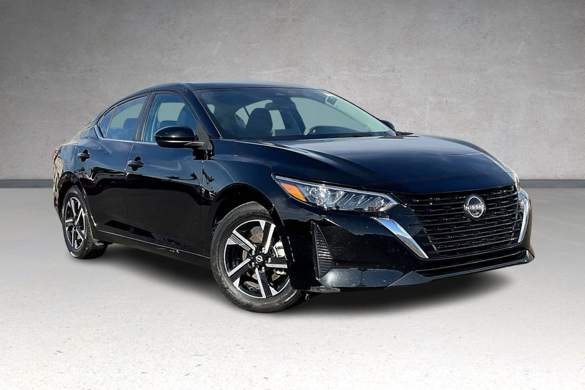 2024 Nissan Sentra SV photo 2